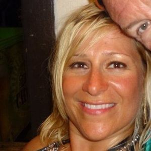 Meet your Posher, Leslie